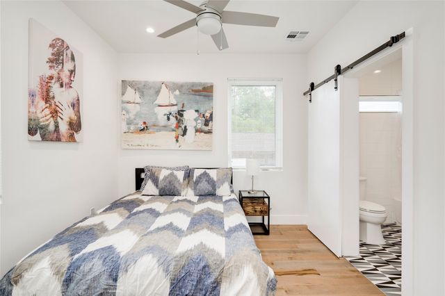 2801 Cedarview DR A, Austin, TX 78704