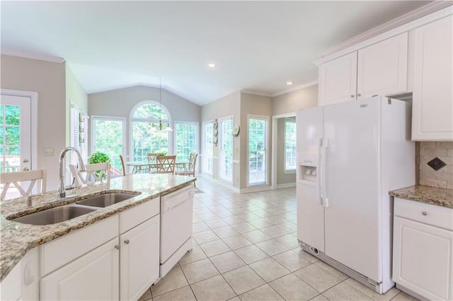 1571 Halisport Lake Drive NW, Kennesaw, GA 30152