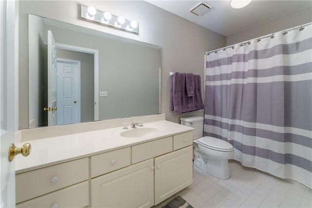 1571 Halisport Lake Drive NW, Kennesaw, GA 30152