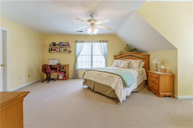 1571 Halisport Lake Drive NW, Kennesaw, GA 30152