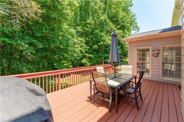 1571 Halisport Lake Drive NW, Kennesaw, GA 30152