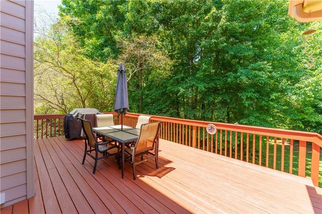 1571 Halisport Lake Drive NW, Kennesaw, GA 30152