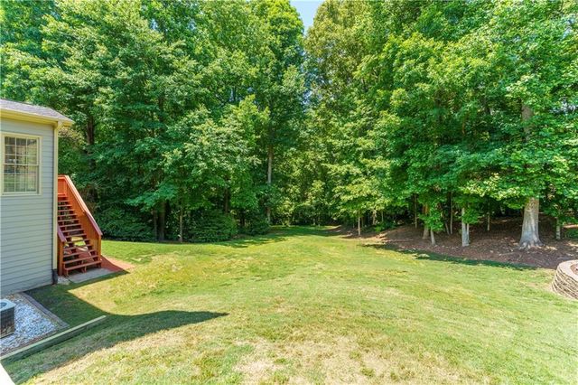 1571 Halisport Lake Drive NW, Kennesaw, GA 30152