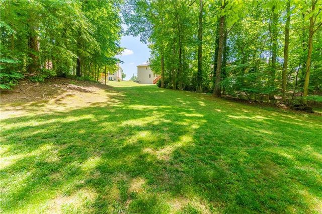1571 Halisport Lake Drive NW, Kennesaw, GA 30152
