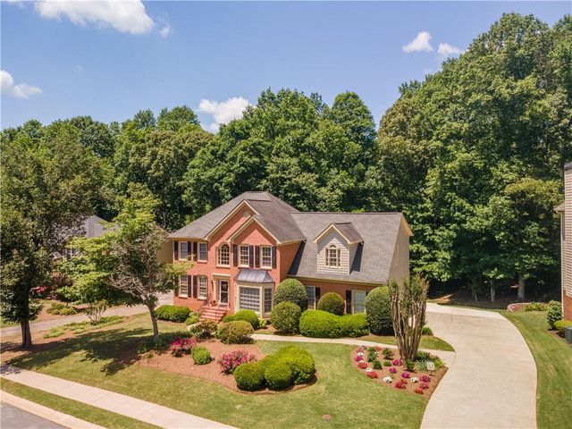 1571 Halisport Lake Drive NW, Kennesaw, GA 30152