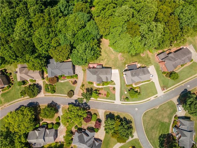 1571 Halisport Lake Drive NW, Kennesaw, GA 30152