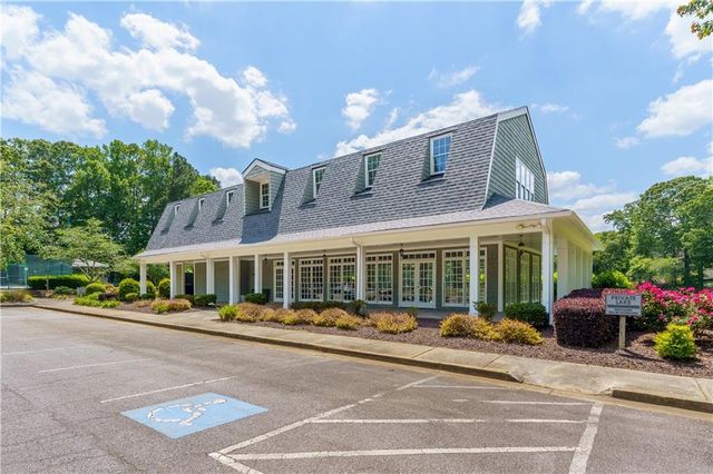 1571 Halisport Lake Drive NW, Kennesaw, GA 30152