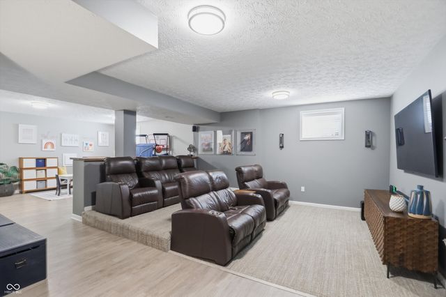 15520 Alameda Place, Westfield, IN 46074