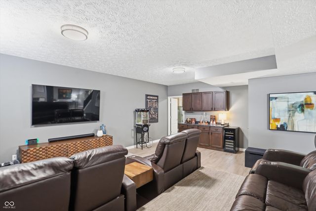 15520 Alameda Place, Westfield, IN 46074