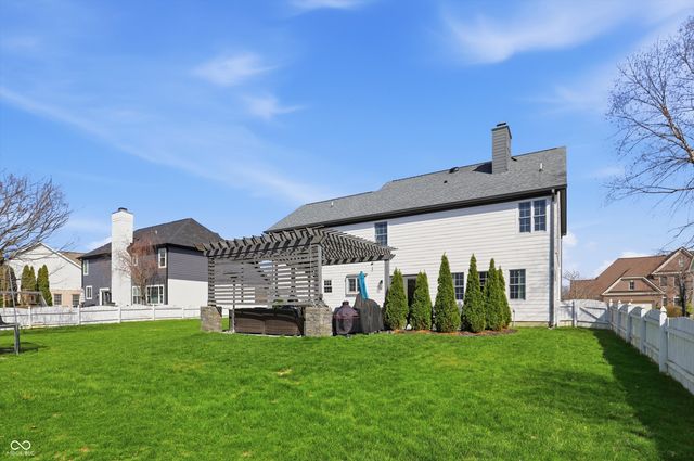 15520 Alameda Place, Westfield, IN 46074