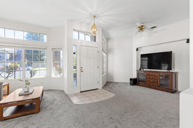 5316 Heritage Ct, Rocklin, CA 95765