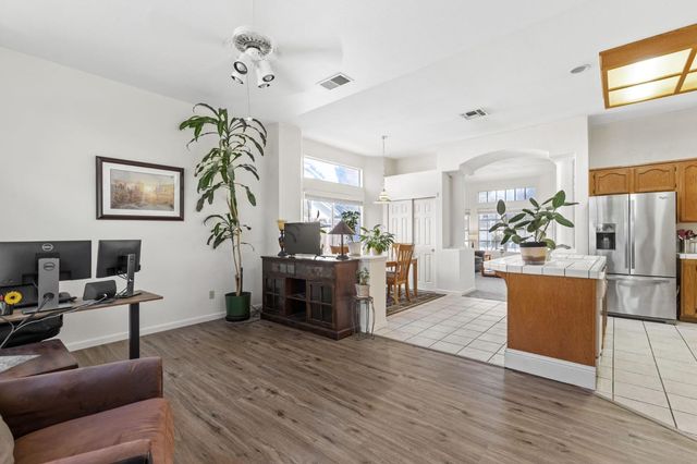 5316 Heritage Ct, Rocklin, CA 95765