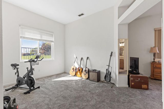 5316 Heritage Ct, Rocklin, CA 95765