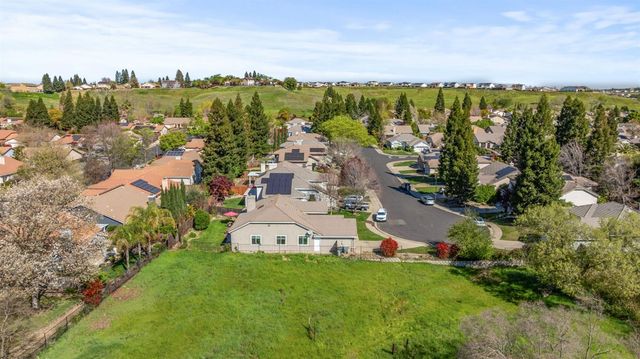 5316 Heritage Ct, Rocklin, CA 95765