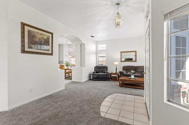 5316 Heritage Ct, Rocklin, CA 95765