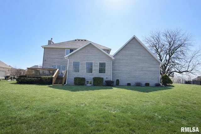 1100 HILLCREST Drive, Washington, IL 61571