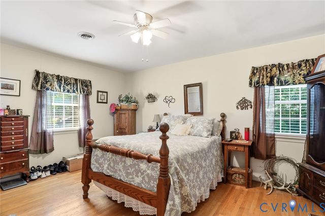 10258 Malabar Cir, Mechanicsville, VA 23116