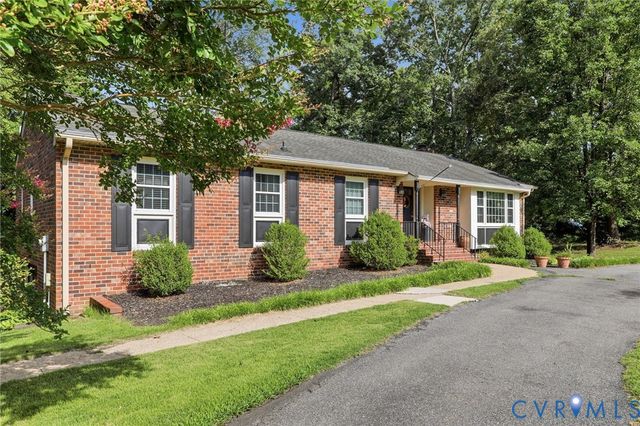 10258 Malabar Cir, Mechanicsville, VA 23116