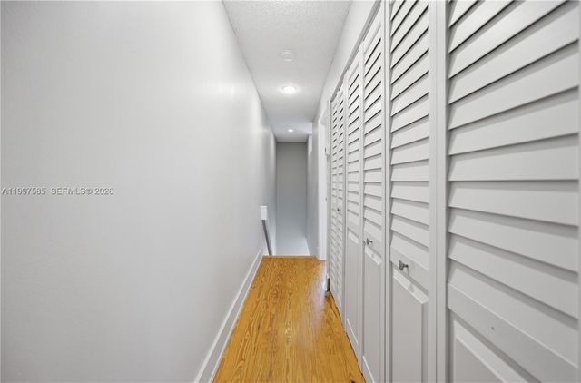 690 SE 23rd Ave 4, Pompano Beach, FL 33062