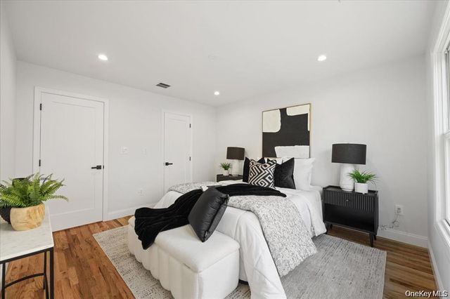 101 Thurton Place 2, Yonkers, NY 10704