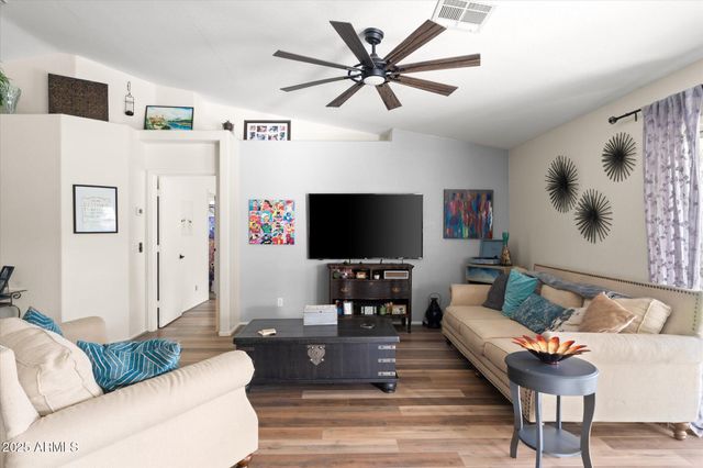 4945 E SHAPINSAY Drive, San Tan Valley, AZ 85140