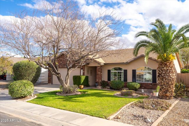 4945 E SHAPINSAY Drive, San Tan Valley, AZ 85140