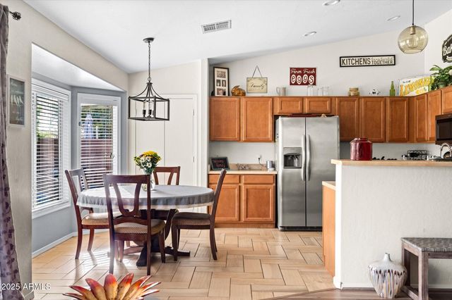 4945 E SHAPINSAY Drive, San Tan Valley, AZ 85140