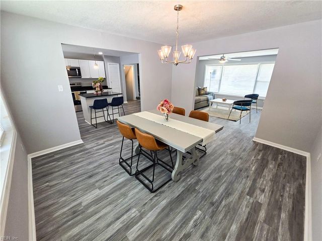 2216 Deep Creek BLVD, Portsmouth, VA 23704