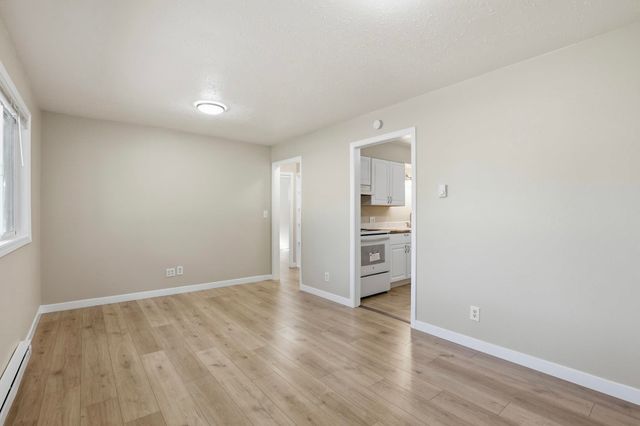 3216 & 3218 N N MAPLE St, Spokane, WA 99205