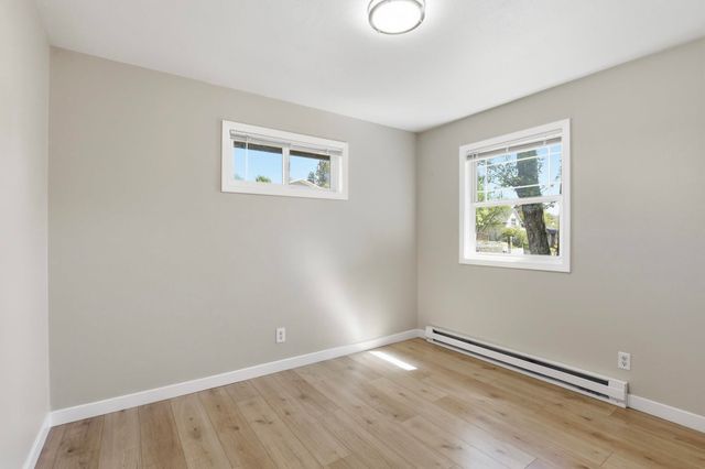 3216 & 3218 N N MAPLE St, Spokane, WA 99205