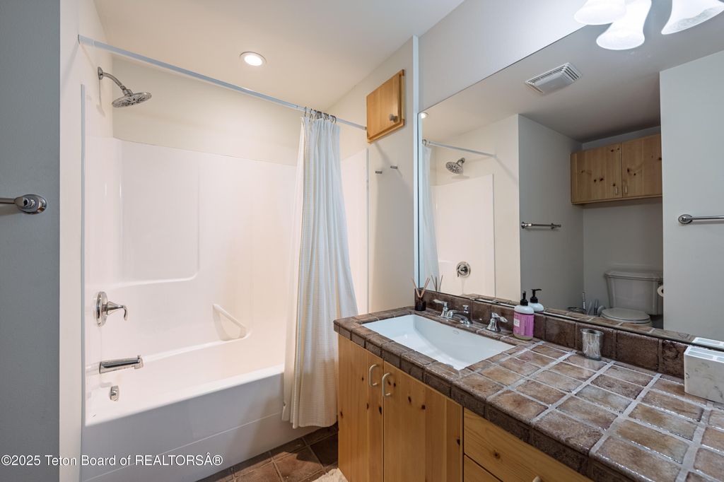 855 N BAR Y Road, Jackson, WY 83001 photo 61