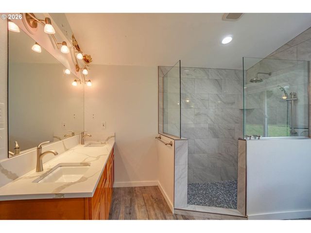 3604 Ne 174TH St, Vancouver, WA 98686