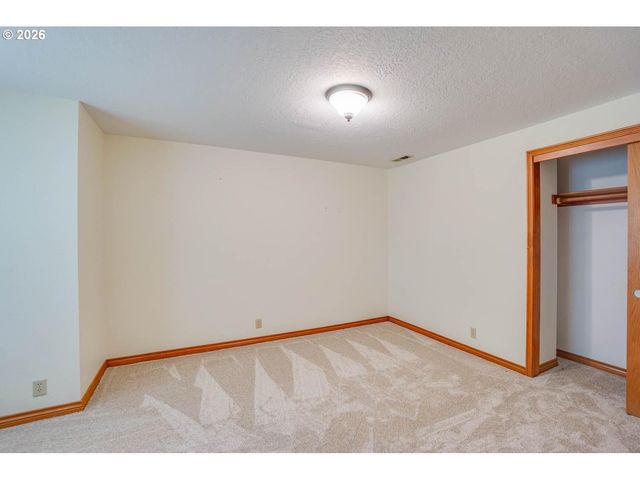 3604 Ne 174TH St, Vancouver, WA 98686