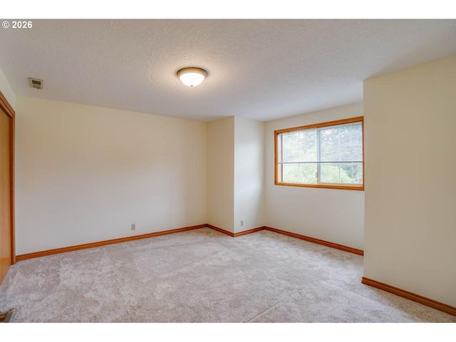 3604 Ne 174TH St, Vancouver, WA 98686