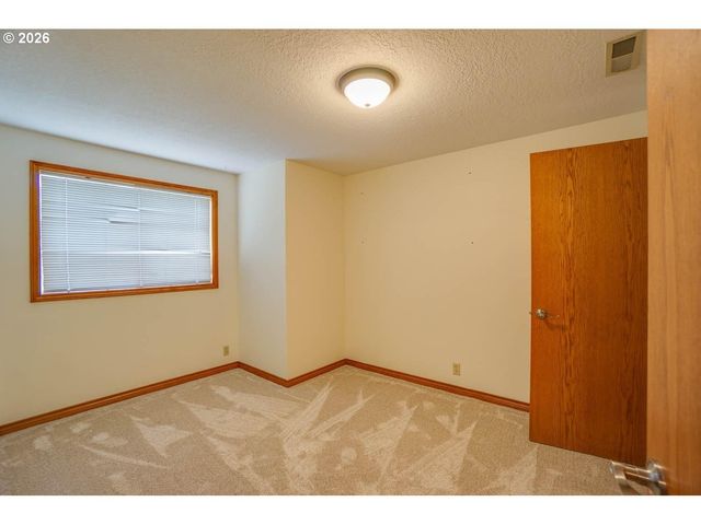 3604 Ne 174TH St, Vancouver, WA 98686