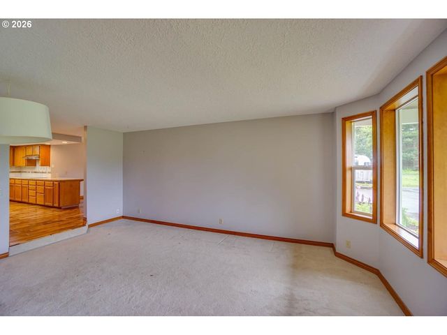 3604 Ne 174TH St, Vancouver, WA 98686