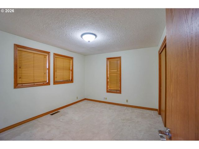 3604 Ne 174TH St, Vancouver, WA 98686