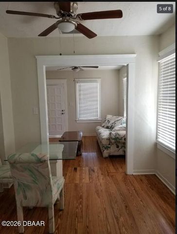 221 N Oleander Avenue, Daytona Beach, FL 32118