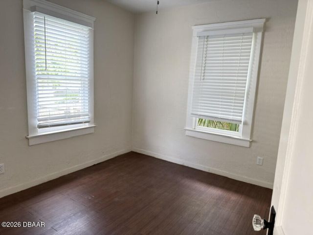 221 N Oleander Avenue, Daytona Beach, FL 32118