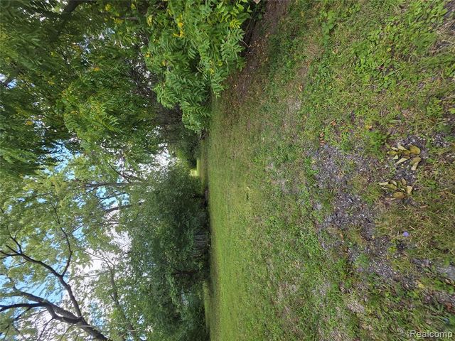 1823 Cadillac Avenue, Ypsilanti, MI 48198