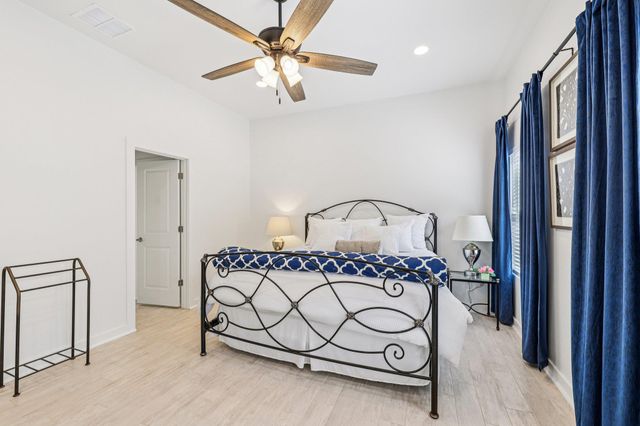 117 Golf Crest DR C, Wimberley, TX 78676