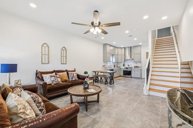 117 Golf Crest DR C, Wimberley, TX 78676