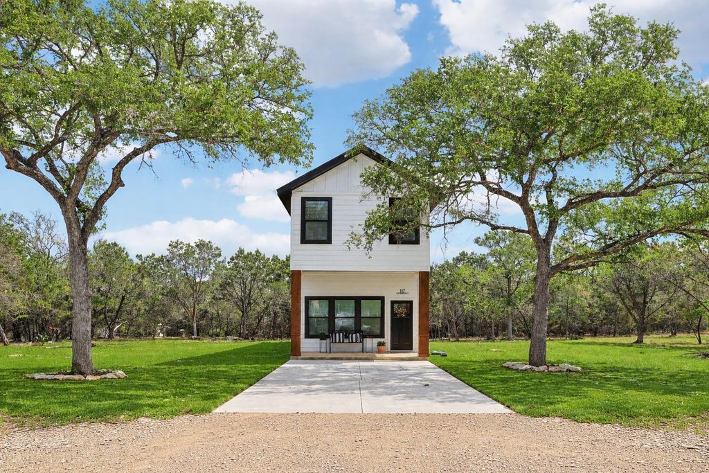 117 Golf Crest DR C, Wimberley, TX 78676