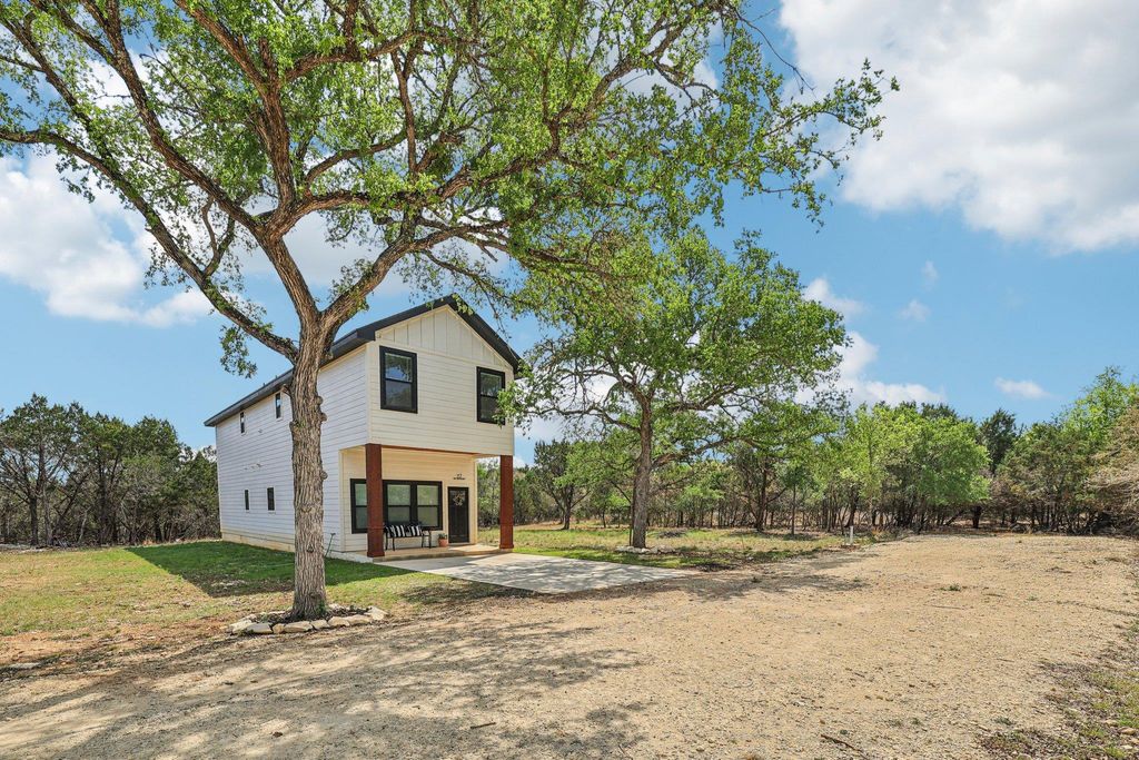 117 Golf Crest DR C, Wimberley, TX 78676