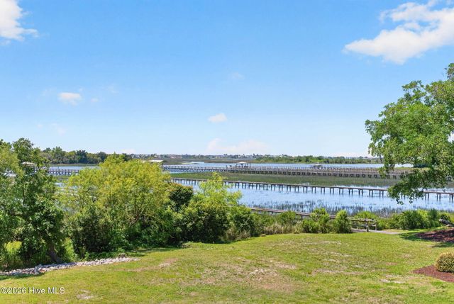 512 Twisted Oak Lane, Sunset Beach, NC 28468