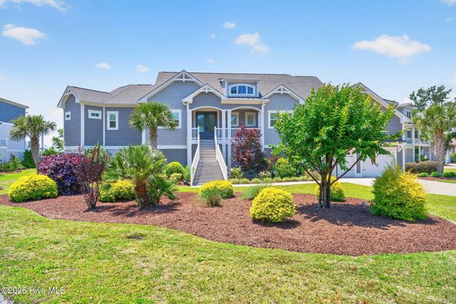 512 Twisted Oak Lane, Sunset Beach, NC 28468