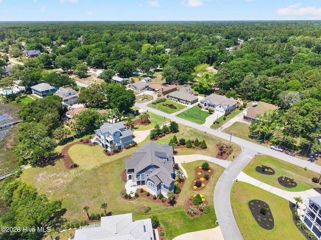 512 Twisted Oak Lane, Sunset Beach, NC 28468