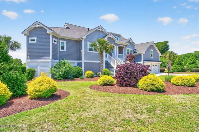 512 Twisted Oak Lane, Sunset Beach, NC 28468