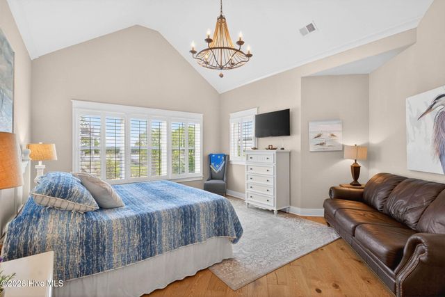 512 Twisted Oak Lane, Sunset Beach, NC 28468