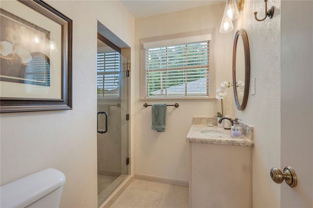 516 Avondale Avenue, Bryan, TX 77802